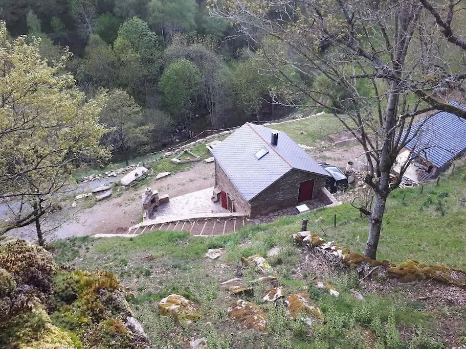 Petite Bergerie En Pierres Tout Confort Salles-Curan Prázdninový dům