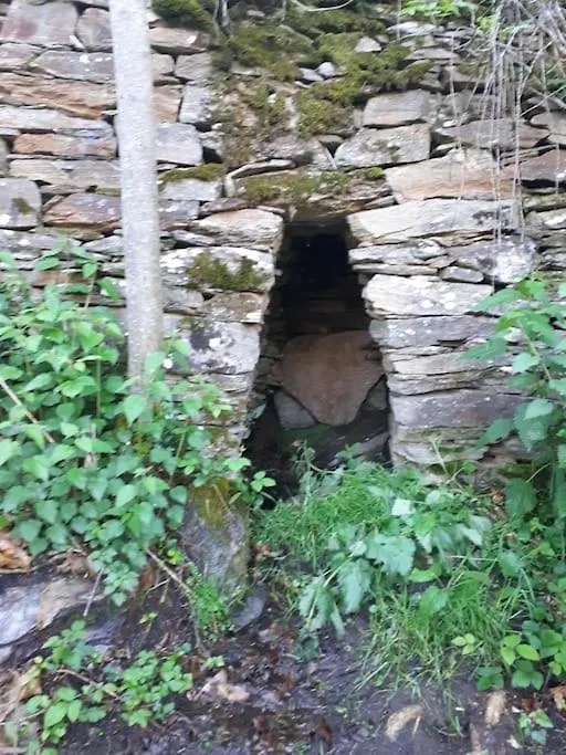Petite Bergerie En Pierres Tout Confort Salles-Curan 0*,